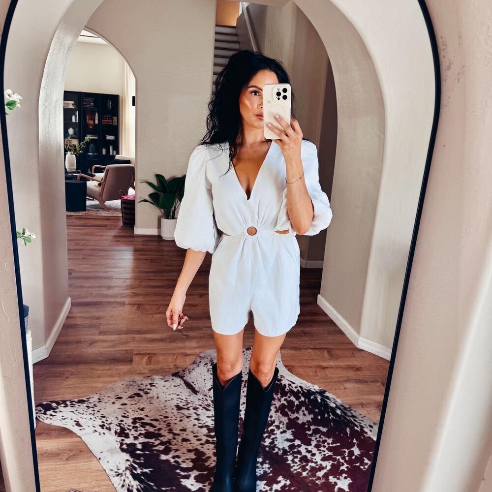 1State Puff Sleeve White Romper Cutout Waist